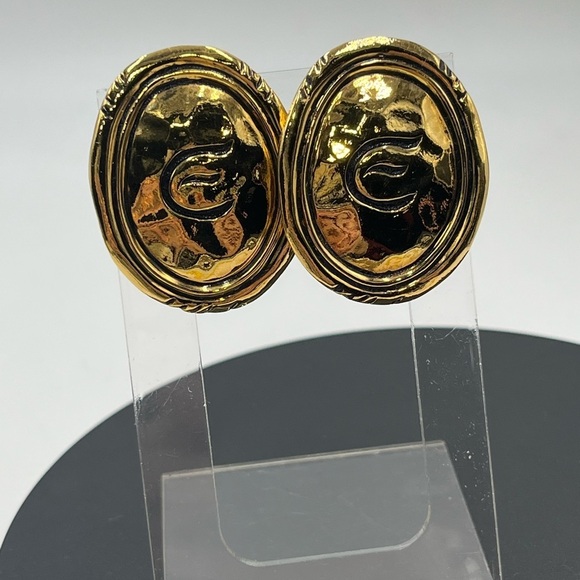 Elizabeth Taylor Rare Vintage Estate Signed AVON 1.5" 1993 Clip Earrings - Picture 2 of 14